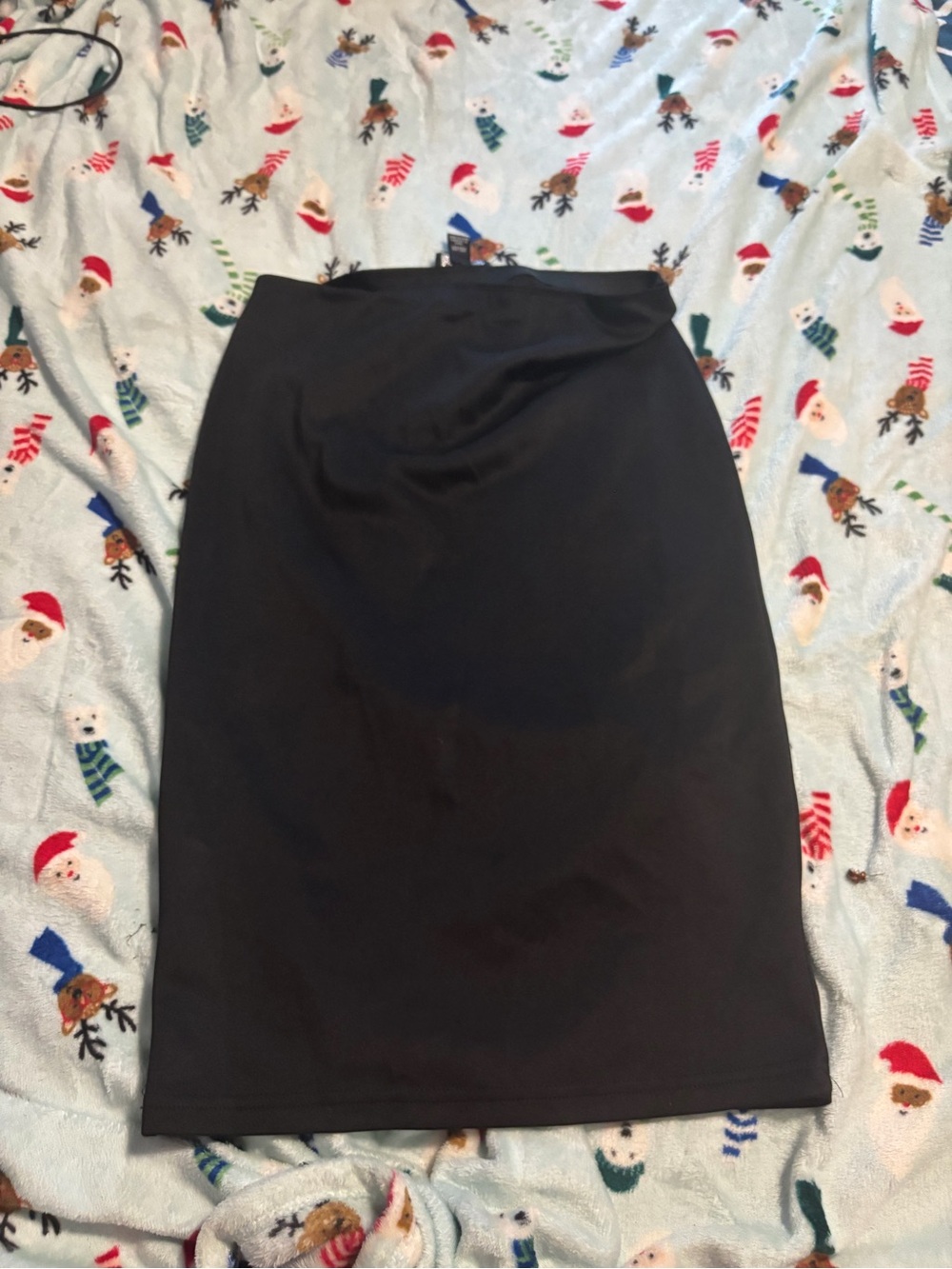 Women's Black Pencil Skirt - Classic Office Staple